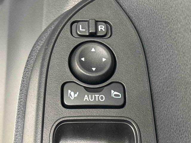 タントカスタムＲＳ　コーナーセンサー　シートバックテーブルＬＥＤオートライト　パワースライドドアウェルカムオープン機能　電動パーキングブレーキ　運転席助手席シートヒーター　アルミホイール　キーフリーシステム　　オート電動格納式ドアミラー（広島県）の中古車