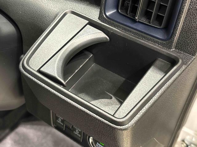 タントカスタムＲＳ　コーナーセンサー　シートバックテーブルＬＥＤオートライト　パワースライドドアウェルカムオープン機能　電動パーキングブレーキ　運転席助手席シートヒーター　アルミホイール　キーフリーシステム　　オート電動格納式ドアミラー（広島県）の中古車