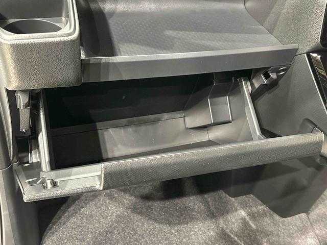 タントカスタムＲＳ　コーナーセンサー　シートバックテーブルＬＥＤオートライト　パワースライドドアウェルカムオープン機能　電動パーキングブレーキ　運転席助手席シートヒーター　アルミホイール　キーフリーシステム　　オート電動格納式ドアミラー（広島県）の中古車