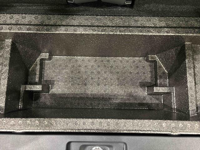 タントカスタムＲＳ　コーナーセンサー　シートバックテーブルＬＥＤオートライト　パワースライドドアウェルカムオープン機能　電動パーキングブレーキ　運転席助手席シートヒーター　アルミホイール　キーフリーシステム　　オート電動格納式ドアミラー（広島県）の中古車