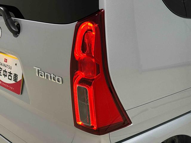 タントＸ　バックモニター　電動パーキングブレーキ　キーフリーＬＥＤオートライト　パワースライドドアウェルカムオープン機能　電動格納式ドアミラー　助手席ロングスライド　助手席イージークローザー　　セキュリティアラーム（広島県）の中古車