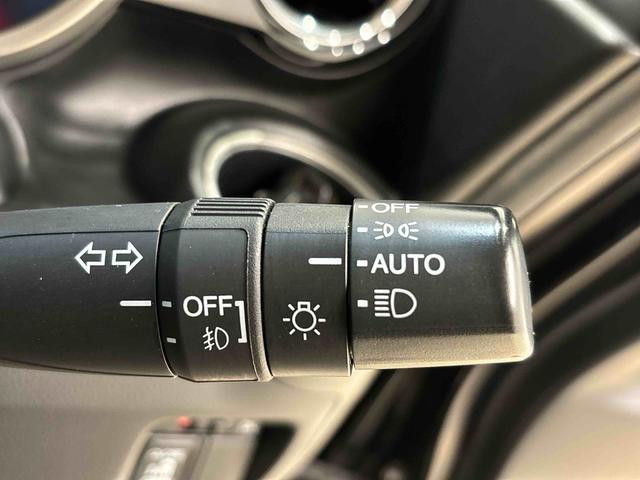 Ｎ−ＢＯＸカスタムＧ・Ｌパッケージ　カーナビゲーション　バックモニターオートエアコン　助手席側後席パワースライドドア　ターンランプ付き電動格納式ドアミラー　オートライト　プッシュボタンスタート　トップシェイドガラス　セキュリティーアラーム　キーフリーシステム（広島県）の中古車