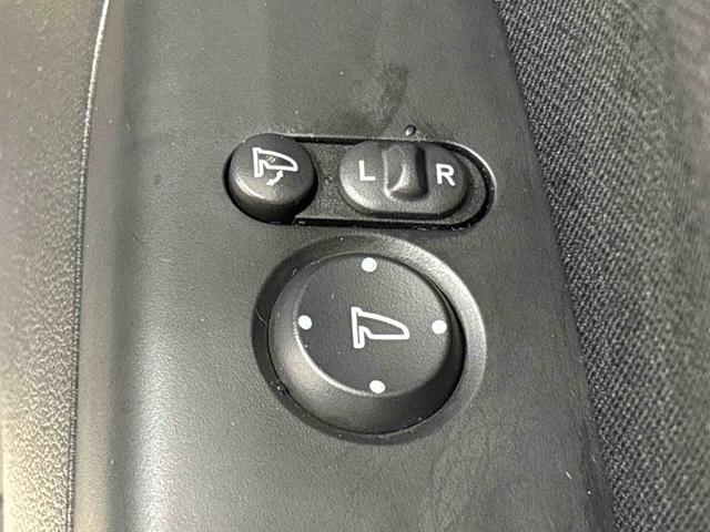 Ｎ−ＢＯＸカスタムＧ・Ｌパッケージ　カーナビゲーション　バックモニターオートエアコン　助手席側後席パワースライドドア　ターンランプ付き電動格納式ドアミラー　オートライト　プッシュボタンスタート　トップシェイドガラス　セキュリティーアラーム　キーフリーシステム（広島県）の中古車