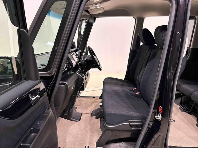 Ｎ−ＢＯＸカスタムＧ・Ｌパッケージ　カーナビゲーション　バックモニターオートエアコン　助手席側後席パワースライドドア　ターンランプ付き電動格納式ドアミラー　オートライト　プッシュボタンスタート　トップシェイドガラス　セキュリティーアラーム　キーフリーシステム（広島県）の中古車