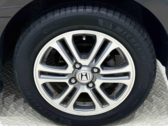 Ｎ−ＢＯＸカスタムＧ・Ｌパッケージ　カーナビゲーション　バックモニターオートエアコン　助手席側後席パワースライドドア　ターンランプ付き電動格納式ドアミラー　オートライト　プッシュボタンスタート　トップシェイドガラス　セキュリティーアラーム　キーフリーシステム（広島県）の中古車