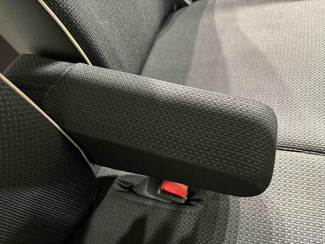 アルトラパンＸセレクション　ナビ　ＥＴＣ車載器　運転席側シートヒーターハロゲンヘッドライト　運転席シートヒーター　オートエアコン　電動格納ドアミラー　キーフリーシステム　アイドリングストップ（広島県）の中古車