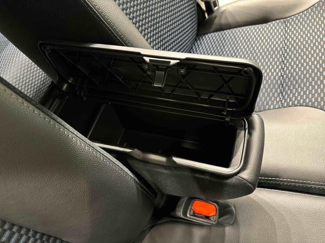 タントカスタムＸ　運転席・助手席シートヒーター　キーフリーシステム純正ナビ装着用アップグレードパック　両側電動スライドドア　電動パーキングブレーキ　オートブレーキホールド機能　運転席シートリフター　チルトステアリング　格納式リヤドアサンシェード（広島県）の中古車