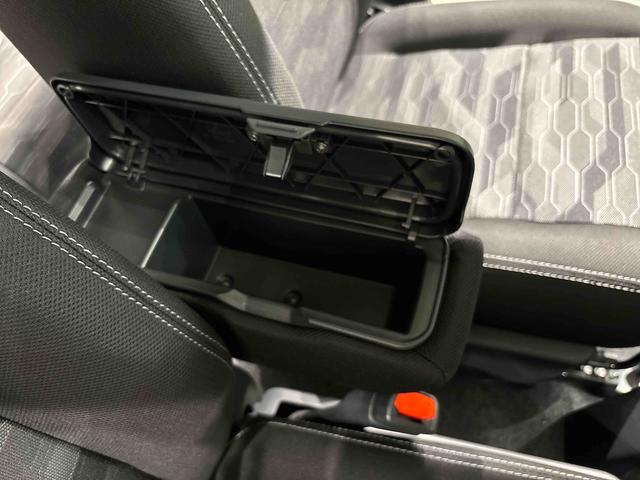 タフトGターボ クロムベンチャー バックモニター対応スカイフィールトップ クロムパック メッキパック シルバーアンダーガーニッシュ インテリアアクセント LEDオートハイビーム&フォグランプ 電動パーキングブレーキ バックカメラ アルミホイール(広島県)の中古車