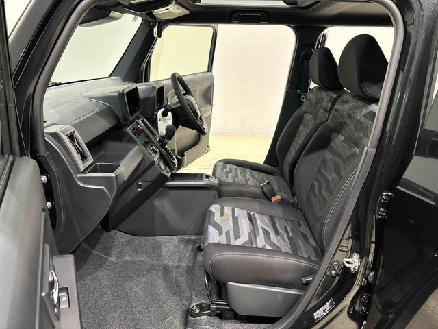 タフトＧ　ダーククロムベンチャースカイフィールトップ　クロムパック　メッキパック　シルバーアンダーガーニッシュ　インテリアアクセント　ＬＥＤオートライト＆フォグランプ　電動パーキングブレーキ　バックカメラ　アルミホイール（広島県）の中古車