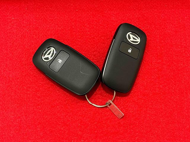 タフトＧ　ダーククロムベンチャースカイフィールトップ　クロムパック　メッキパック　シルバーアンダーガーニッシュ　インテリアアクセント　ＬＥＤオートライト＆フォグランプ　電動パーキングブレーキ　バックカメラ　アルミホイール（広島県）の中古車