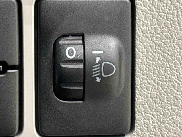 ミライースＸ　ＳＡIIIＬＥＤヘッドランプ　セキュリティアラーム　コーナーセンサー　１４インチフルホイールキャップ　キーレスエントリー　電動格納式ドアミラー　ショツピングフック　マニュアルエアコン（広島県）の中古車