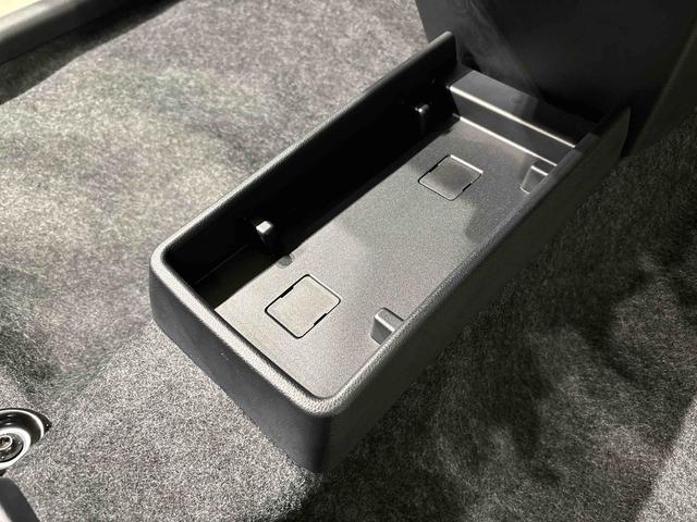 ミライースＸ　ＳＡIIIＬＥＤヘッドランプ　セキュリティアラーム　コーナーセンサー　１４インチフルホイールキャップ　キーレスエントリー　電動格納式ドアミラー　ショツピングフック　マニュアルエアコン（広島県）の中古車