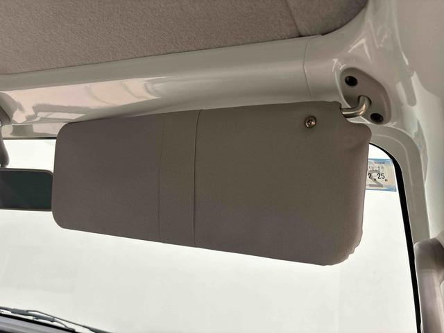 ハイゼットトラックジャンボ　４ＭＤ　ＭＴ車　ＡＭ／ＦＭラジオ　スペアタイヤマニュアルエアコン　ハンドサイドブレーキ　運転席・助手席パワーウィンドウ　チケットホルダー付きサンバイザー　ハロゲンヘッドライト（広島県）の中古車