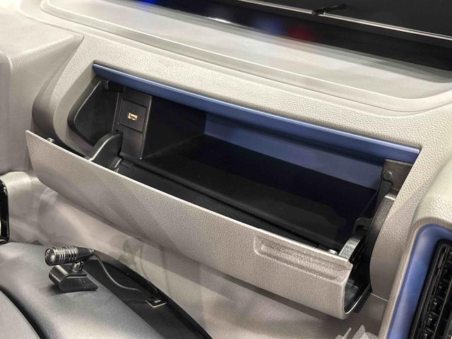 タントカスタムＲＳナビ　バックカメラ　ＬＥＤオートライト　パワースライドドアウェルカムオープン機能　運転席ロングスライドシ−ト　助手席ロングスライド　助手席イージークローザー　アルミホイール　キーフリーシステム（広島県）の中古車