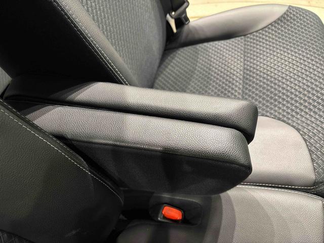 タントカスタムＲＳナビ　バックカメラ　ＬＥＤオートライト　パワースライドドアウェルカムオープン機能　運転席ロングスライドシ−ト　助手席ロングスライド　助手席イージークローザー　アルミホイール　キーフリーシステム（広島県）の中古車