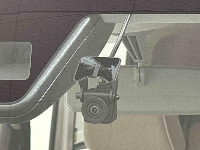 ムーヴキャンバスＧメイクアップＶＳ　ＳＡIII　　納車前点検ありＬＥＤヘッドランプ・フォグランプ　置き楽ボックス　オートライト　プッシュボタンスタート　セキュリティアラーム　パノラマモニター対応カメラ　両側パワースライドドア（広島県）の中古車