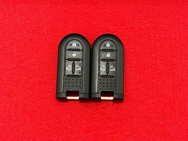 ムーヴキャンバスＧメイクアップＶＳ　ＳＡIII　　納車前点検ありＬＥＤヘッドランプ・フォグランプ　置き楽ボックス　オートライト　プッシュボタンスタート　セキュリティアラーム　パノラマモニター対応カメラ　両側パワースライドドア（広島県）の中古車