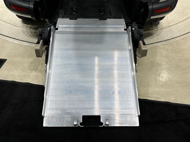 シエンタG スロープタイプ ナビ バックカメラ ETCドライヴレコーダー オートエアコン プッシュスタート キーフリーシステム オートライト 両側パワースライドドア LEDライト フォグランプ ホイールキャップ(広島県)の中古車