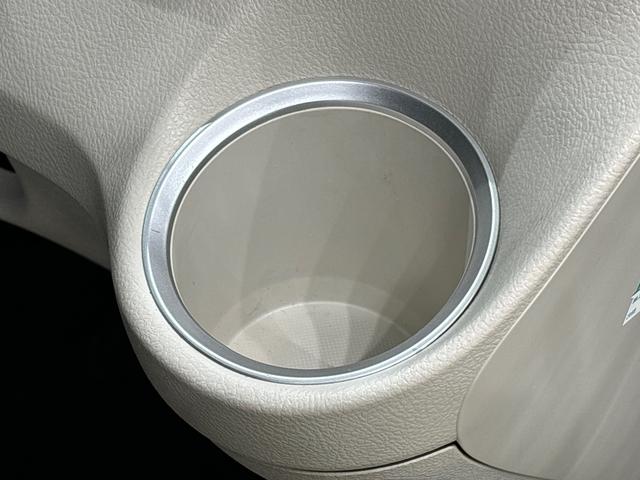 シエンタG スロープタイプ ナビ バックカメラ ETCドライヴレコーダー オートエアコン プッシュスタート キーフリーシステム オートライト 両側パワースライドドア LEDライト フォグランプ ホイールキャップ(広島県)の中古車