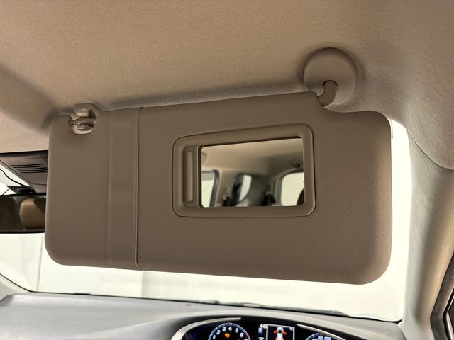 シエンタG スロープタイプ ナビ バックカメラ ETCドライヴレコーダー オートエアコン プッシュスタート キーフリーシステム オートライト 両側パワースライドドア LEDライト フォグランプ ホイールキャップ(広島県)の中古車