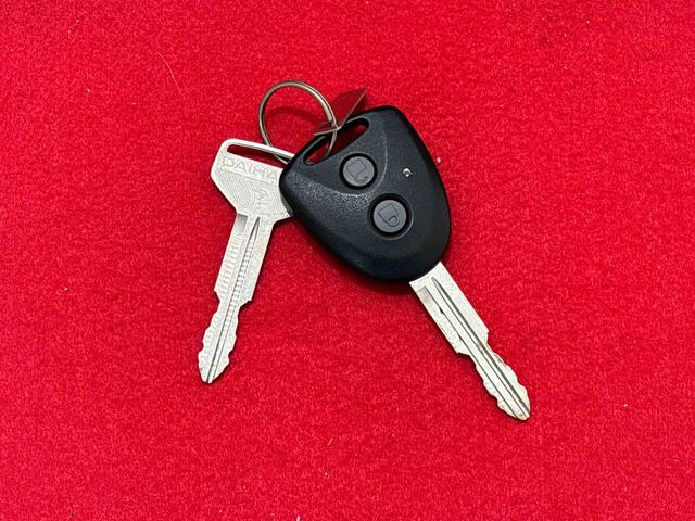 ハイゼットトラックスタンダードSAIIIt パワーウインドウ キーレスエントリETC車載器 トップシェイドガラス AMFMラジオ 手引き式サイドブレーキ コーナーセンサー スペアタイヤ(広島県)の中古車