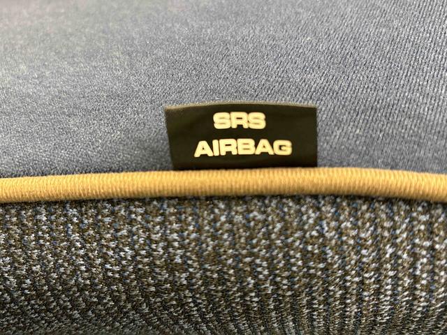 ムーヴキャンバスセオリーＧＬＥＤオートライト・フォグランプ　電動パーキングブレーキ　プッシュボタンスタート　セキュリティアラーム　バックカメラ　両側パワースライドドアウエルカムオープン機能　オート電動格納式ドアミラー（広島県）の中古車