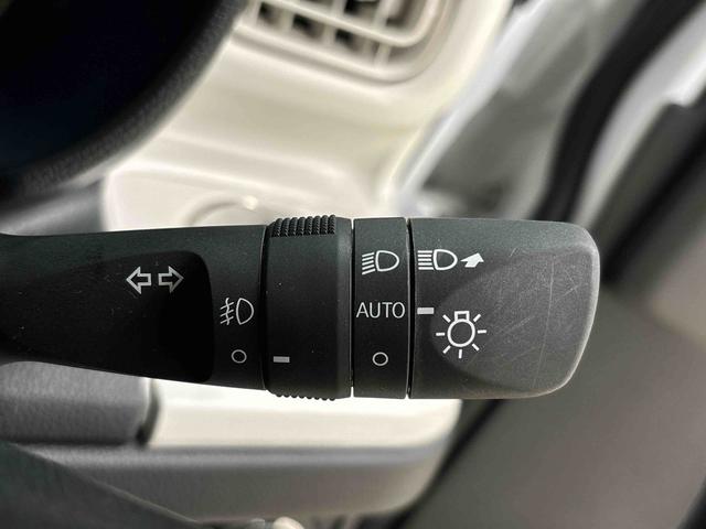 ムーヴキャンバスストライプスＧ　バックモニター対応　電動パーキングブレーキＬＥＤオートライト・フォグランプ　電動パーキングブレーキ　プッシュボタンスタート　セキュリティアラーム　バックカメラ　両側パワースライドドアウエルカムオープン機能　オート電動格納式ドアミラー（広島県）の中古車