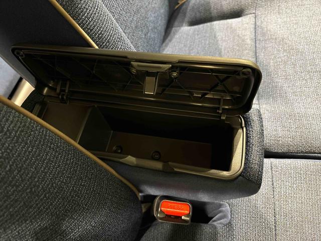 ムーヴキャンバスセオリーＧ　バックモニター対応　電動パーキングブレーキＬＥＤオートライト・フォグランプ　電動パーキングブレーキ　プッシュボタンスタート　セキュリティアラーム　バックカメラ　両側パワースライドドアウエルカムオープン機能　オート電動格納式ドアミラー（広島県）の中古車