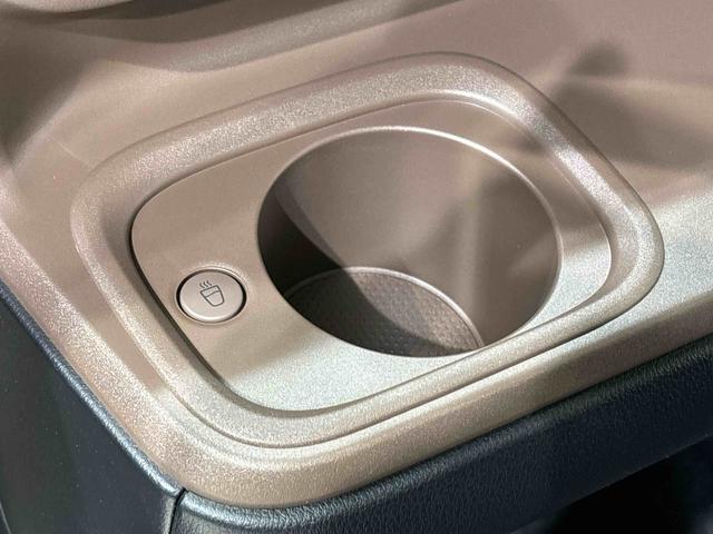 ムーヴキャンバスセオリーＧ　両側電動スライドドア　バックカメラ付ＬＥＤヘッドライト　ＬＥＤフォグランプ　オーディオ操作用ステアリングスイッチ　前席シートヒーター　ＳＲＳサイドエアバッグ　オートライト　オートハイビーム　プッシュボタンスタート　オーディオレス（広島県）の中古車