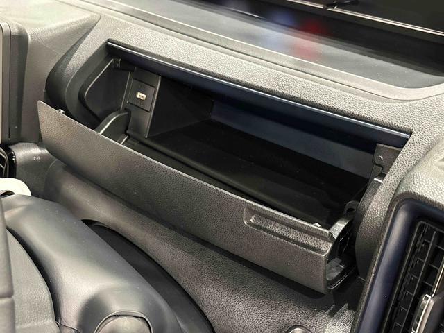 タントカスタムＲＳ　キーフリー　バックカメラ　ＬＥＤヘッドランプＬＥＤオートライト　パワースライドドアウェルカムオープン機能　オート電動格納式ドアミラー　助手席ロングスライド　助手席イージークローザー　運転席助手席シートヒーター　アルミホイール　ＬＥＤフォグランプ（広島県）の中古車