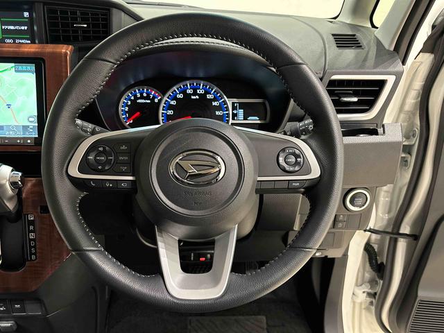 トールカスタムＧ　ＵＧ２　スタイルパック　コンフォータブルパックナビ　ドラレコ　ＥＴＣ　パノラマ対応バックカメラ　ＬＥＤヘッドランプ・フォグランプ　　１４インチアルミホイール　オートライト　プッシュボタンスタート　クルーズコントロール　パワースライドドア（広島県）の中古車