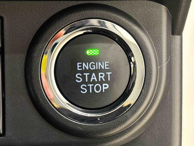 トールカスタムＧ　ＵＧ２　スタイルパック　コンフォータブルパックナビ　ドラレコ　ＥＴＣ　パノラマ対応バックカメラ　ＬＥＤヘッドランプ・フォグランプ　　１４インチアルミホイール　オートライト　プッシュボタンスタート　クルーズコントロール　パワースライドドア（広島県）の中古車