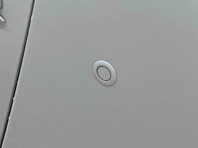 トールカスタムＧ　ＵＧ２　スタイルパック　コンフォータブルパックナビ　ドラレコ　ＥＴＣ　パノラマ対応バックカメラ　ＬＥＤヘッドランプ・フォグランプ　　１４インチアルミホイール　オートライト　プッシュボタンスタート　クルーズコントロール　パワースライドドア（広島県）の中古車