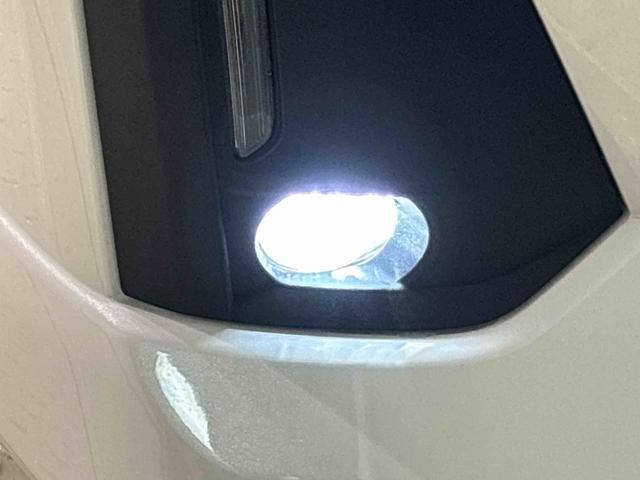 トールカスタムＧ　ＵＧ２　スタイルパック　コンフォータブルパックナビ　ドラレコ　ＥＴＣ　パノラマ対応バックカメラ　ＬＥＤヘッドランプ・フォグランプ　　１４インチアルミホイール　オートライト　プッシュボタンスタート　クルーズコントロール　パワースライドドア（広島県）の中古車