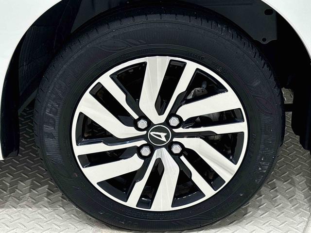 トールカスタムＧ　ＵＧ２　スタイルパック　コンフォータブルパックナビ　ドラレコ　ＥＴＣ　パノラマ対応バックカメラ　ＬＥＤヘッドランプ・フォグランプ　　１４インチアルミホイール　オートライト　プッシュボタンスタート　クルーズコントロール　パワースライドドア（広島県）の中古車