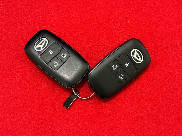 トールカスタムＧ　ＵＧ２　スタイルパック　コンフォータブルパックナビ　ドラレコ　ＥＴＣ　パノラマ対応バックカメラ　ＬＥＤヘッドランプ・フォグランプ　　１４インチアルミホイール　オートライト　プッシュボタンスタート　クルーズコントロール　パワースライドドア（広島県）の中古車