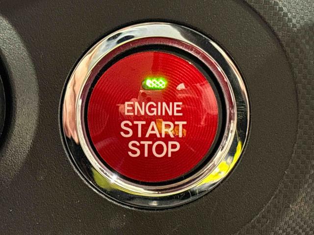 ロッキーＧ　カーナビ　バックモニター　ドライブレコーダー　ＥＴＣＬＥＤヘッドランプ・フォグランプ　全車速追従機能付アダプティブクルーズコントロール　レーンキープコントロール　１７インチアルミホイール　シートヒーター　プッシュボタンスタート（広島県）の中古車