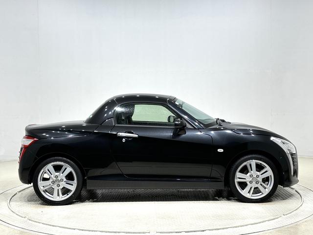 コペンローブ　ＭＴ電動開閉式ルーフ　ＬＥＤヘッドランプ　ハロゲンフォグランプ　　１６インチタイヤ＆アルミホイール　プッシュボタンスタート　セキュリティアラーム　スタビライザー（フロント・リヤ）（広島県）の中古車