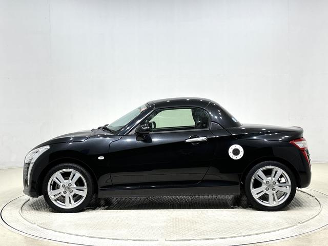 コペンローブ　ＭＴ電動開閉式ルーフ　ＬＥＤヘッドランプ　ハロゲンフォグランプ　　１６インチタイヤ＆アルミホイール　プッシュボタンスタート　セキュリティアラーム　スタビライザー（フロント・リヤ）（広島県）の中古車