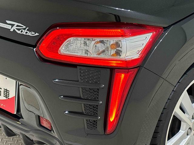 コペンローブ　ＭＴ電動開閉式ルーフ　ＬＥＤヘッドランプ　ハロゲンフォグランプ　　１６インチタイヤ＆アルミホイール　プッシュボタンスタート　セキュリティアラーム　スタビライザー（フロント・リヤ）（広島県）の中古車