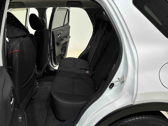 ロッキーＧ　ナビ　バックモニター　ＥＴＣ車載器　両側シートヒーターＬＥＤヘッドランプ・フォグランプ　全車速追従機能付アダプティブクルーズコントロール　レーンキープコントロール　１７インチアルミホイール　シートヒーター　プッシュボタンスタート（広島県）の中古車