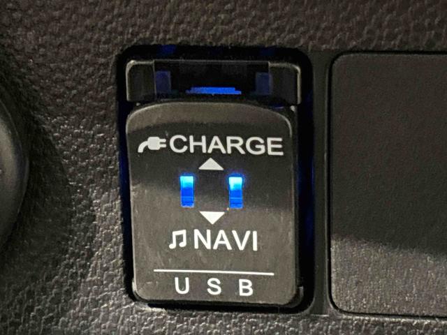 ミライースL ナビ マニュアルエアコン オートライトハロゲンヘッドランプ セキュリティアラーム コーナーセンサー 13インチフルホイールキャップ キーレスエントリー マニュアルエアコン ショツピングフック(広島県)の中古車