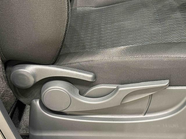 トールカスタムG カーナビ パノラマカメラ ドライブレコーダーLEDヘッドランプ・フォグランプ 15インチアルミホイール オートライト プッシュボタンスタート クルーズコントロール コーナーセンサー パワースライドドア キーフリーシステム(広島県)の中古車