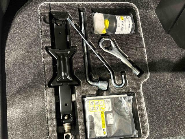 トールカスタムG カーナビ パノラマカメラ ドライブレコーダーLEDヘッドランプ・フォグランプ 15インチアルミホイール オートライト プッシュボタンスタート クルーズコントロール コーナーセンサー パワースライドドア キーフリーシステム(広島県)の中古車