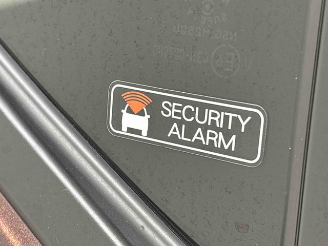 ミライースＸ　リミテッドＳＡIII　ナビゲーション　ＥＴＣＬＥＤヘッドランプ　セキュリティアラーム　コーナーセンサー　１４インチフルホイールキャップ　キーレスエントリー　電動格納式ドアミラー　ショツピングフック　マニュアルエアコン（広島県）の中古車