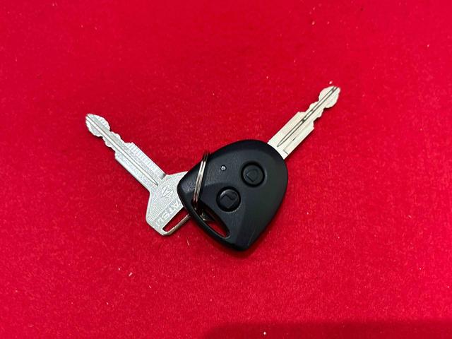 ミライースＸ　リミテッドＳＡIII　レンタカー上がり　ナビＥＴＣＬＥＤヘッドランプ　セキュリティアラーム　コーナーセンサー　１４インチフルホイールキャップ　キーレスエントリー　電動格納式ドアミラー　ショツピングフック　マニュアルエアコン（広島県）の中古車