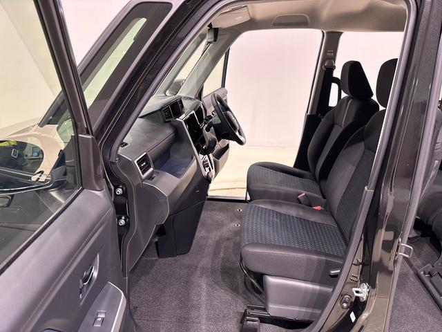 トールカスタムGLEDヘッドランプ・フォグランプ 14インチアルミホイール オートライト プッシュボタンスタート クルーズコントロール コーナーセンサー パワースライドドア キーフリーシステム(広島県)の中古車