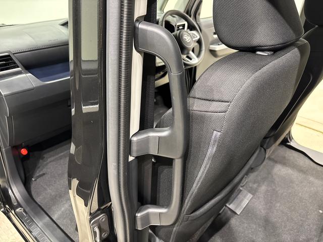 トールカスタムGLEDヘッドランプ・フォグランプ 14インチアルミホイール オートライト プッシュボタンスタート クルーズコントロール コーナーセンサー パワースライドドア キーフリーシステム(広島県)の中古車