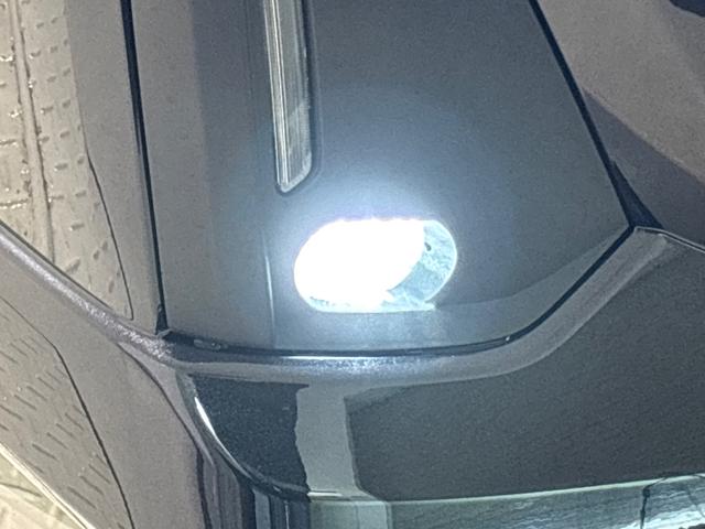 トールカスタムGLEDヘッドランプ・フォグランプ 14インチアルミホイール オートライト プッシュボタンスタート クルーズコントロール コーナーセンサー パワースライドドア キーフリーシステム(広島県)の中古車