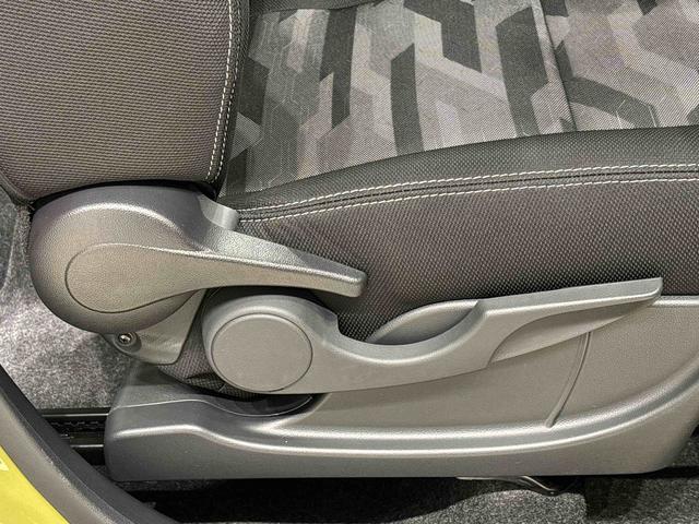 タフトＧ　クロムベンチャー　シートヒーター　ステアリングスイッチスカイフィールトップ　クロムパック　メッキパック　シルバーアンダーガーニッシュ　インテリアアクセント　ＬＥＤオートライト＆フォグランプ　リヤヒーターダクト　バックカメラ　アルミホイール　キーフリー（広島県）の中古車